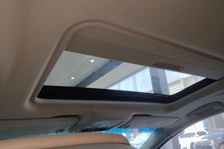 Used Buick GL8 2022 ES Landtrek 653T Comfort Edition