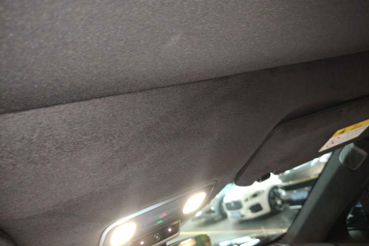 Used ONVO Luxeed L90 2025 Model—Max Six-Seater Version
