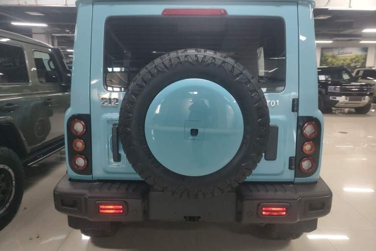 Used 212 T01 2025 2.0T Changfeng
