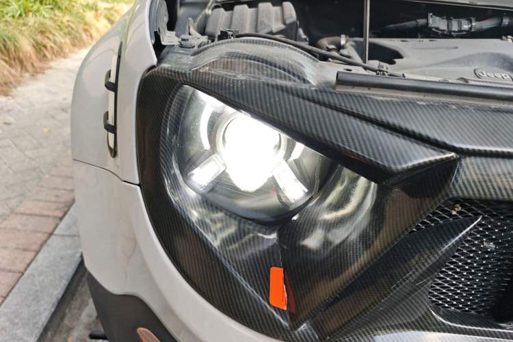 Used Jeep Renegade 2018 Connected Large Screen Version 180T Automatic Smart Version
