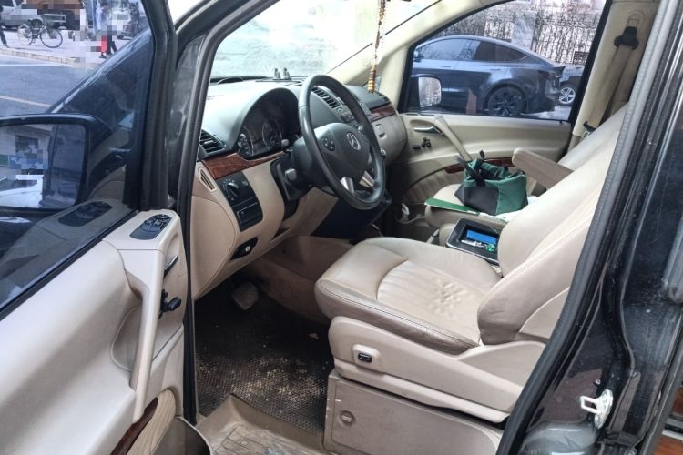 Used Mercedes-Benz Viano 2013 3.5L Haoci version Driver Seat