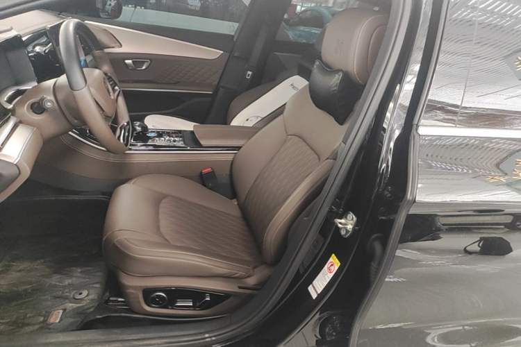 Used BYD Han 2023 EV Champion Edition 605KM Front-Drive Premium Model