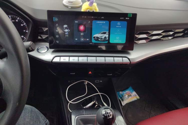 Used MG 5 2023 180 DVVT Manual Fashion Edition Audio And AC Panel