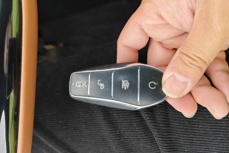 Used BYD Han 2022 DM-i 121KM Luxury Model
