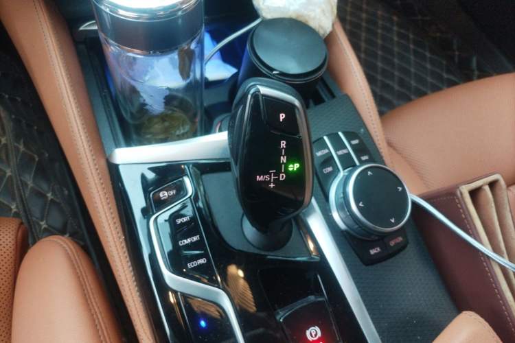 Used BMW 5 Series (Import) 2020 525i M Sport Package