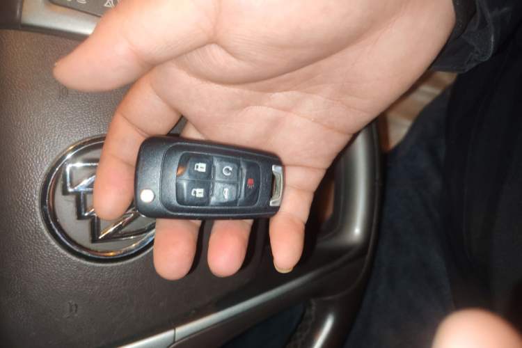 Used Buick LaCrosse 2010 2.4L Haoya Edition