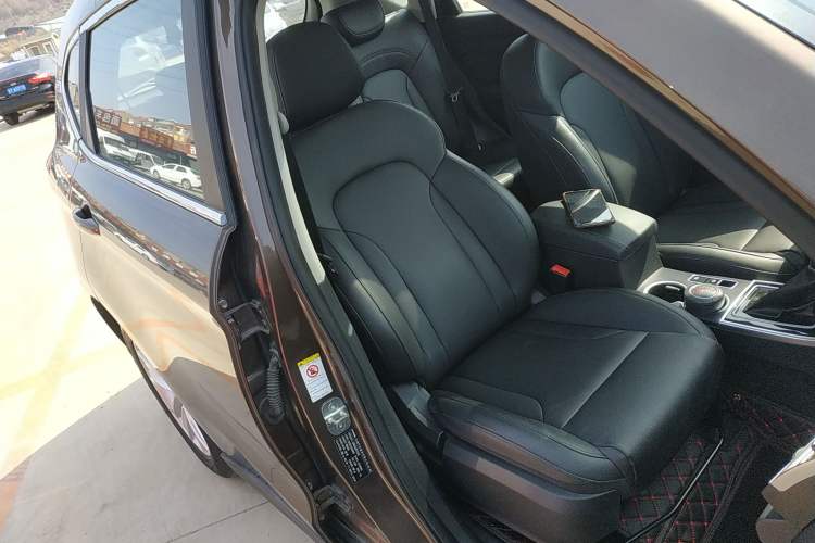 Used Haval H2 2015 1.5T Automatic Two-Wheel Drive Prestige Edition