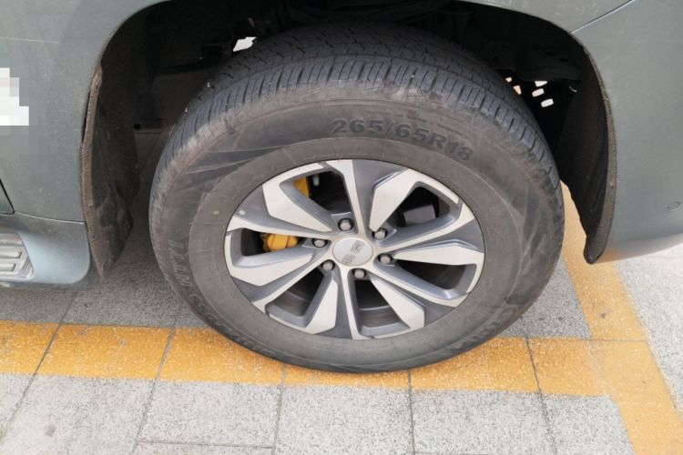 Used BAIC Off-Road BJ60 2022 2.0T May Day Edition Five Seats Right Front Wheel Hub