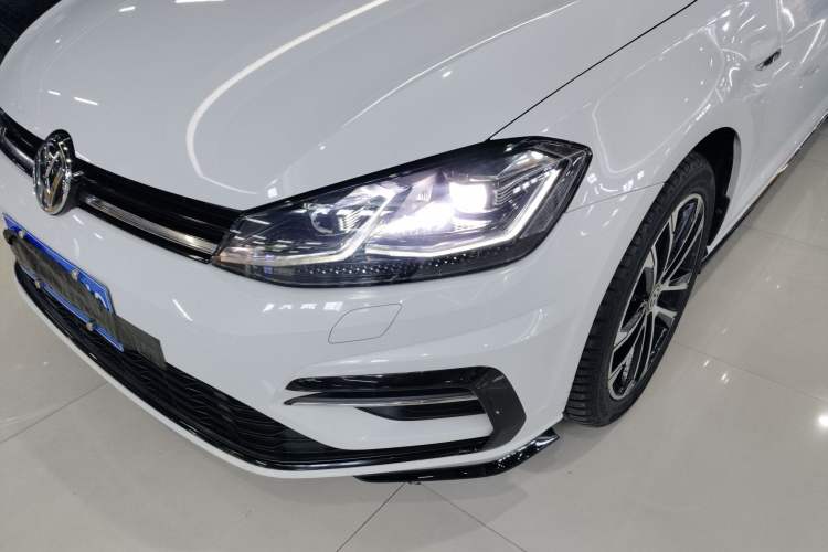 Used Volkswagen Golf 2018 280TSI Automatic R-Line Model

