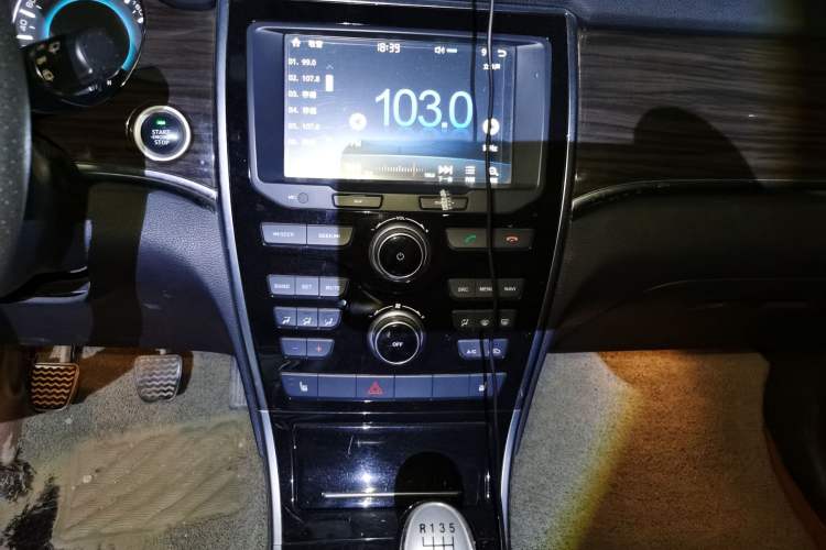 Used Haval H2 2016 Red Label 1.5T Manual Two-Wheel Drive Elite Model