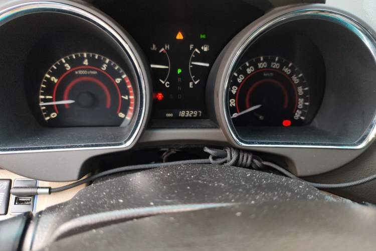 Used Toyota Highlander 2011 2.7L Two-Wheel Drive 7-Seater Luxury Edition
