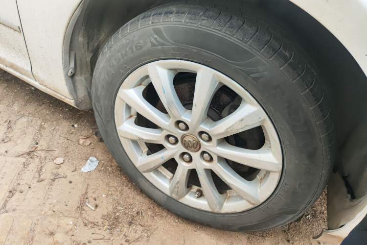 Used Buick GT 2013 GT 1.6L Automatic Fashion Edition
