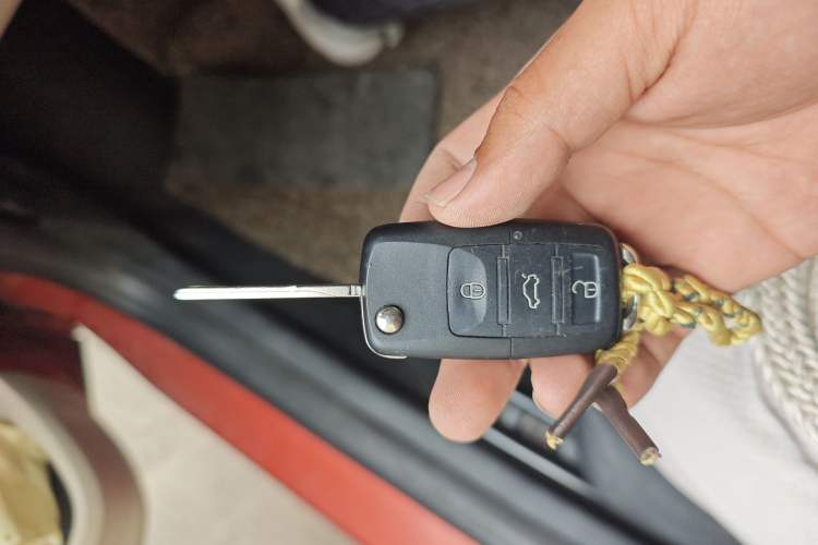 Used Skoda Fabia 2012 1.4L Automatic Crystal Edition Vehicle Key