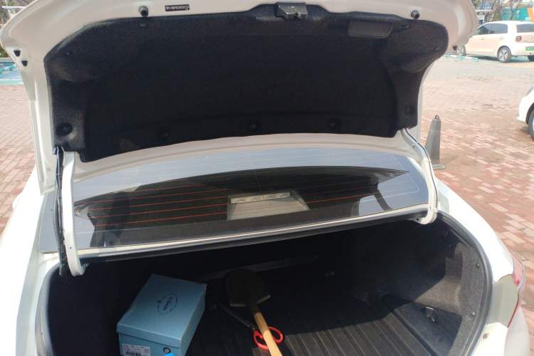 Used Toyota Corolla 2017 Revised Version 1.6L S-CVT GL
