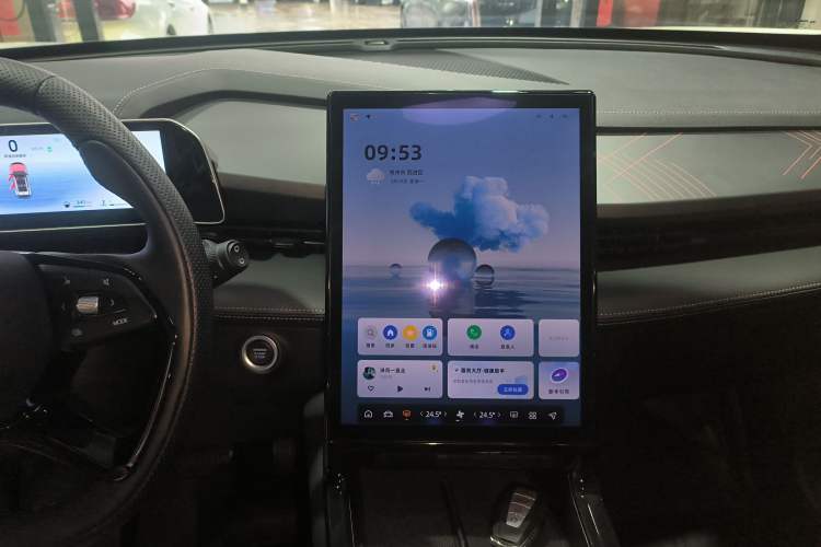 Used Geely Auto Emgrand X7 Sport 2023 Boyue COOL 1.5TD Smart Model Audio And AC Panel