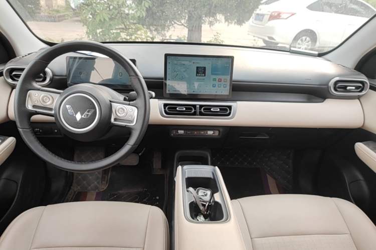 Used Wuling Bingo PLUS 2024 510 km Flagship Edition Four-Seater Version