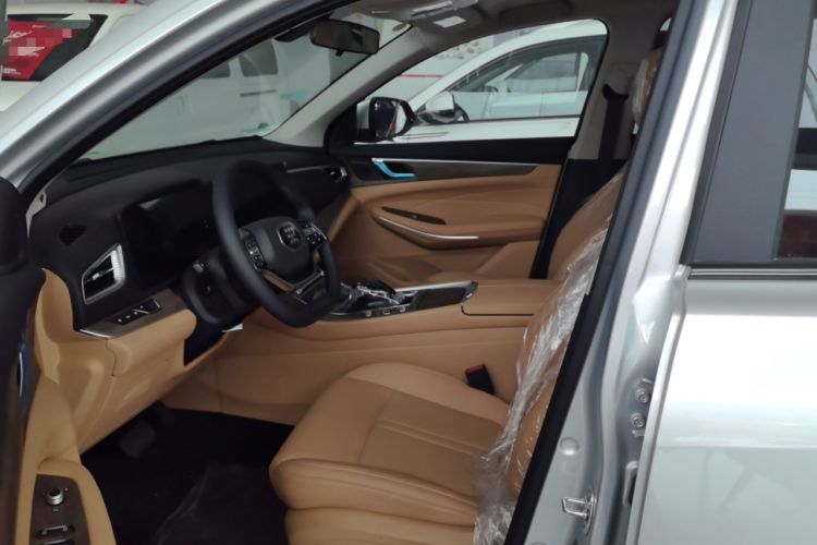 Used Landian E5 2023 1.5L DE-i 100KM Zhenxiang Edition 7-Seater Left Front Seat