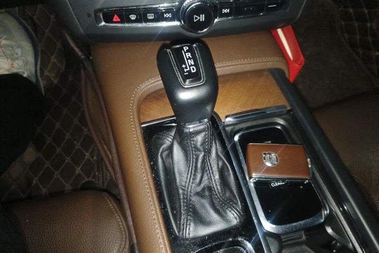 Used Volvo S90 2019 T5 Zhiya Edition
