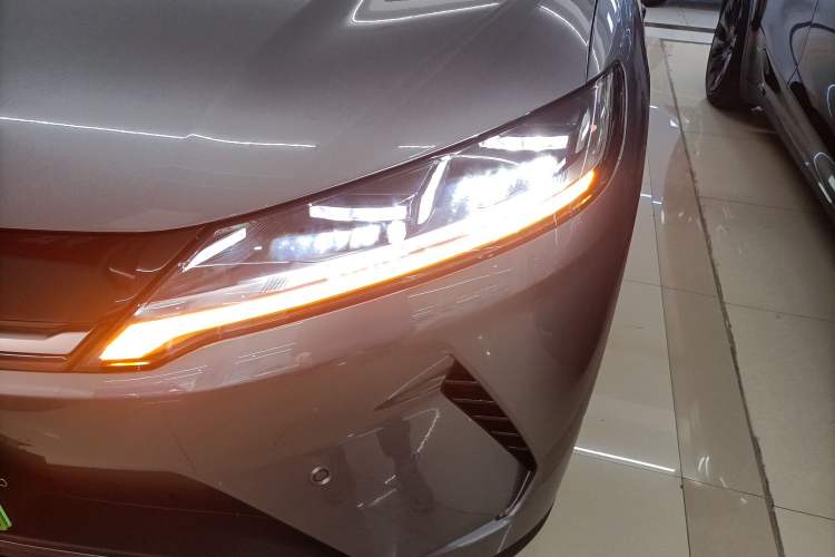 Used BYD Yuan UP 2025 Intelligent Driving Version 401 KM Dynamic Edition