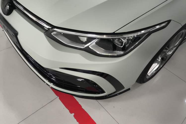 Used Volkswagen Golf 2023 Facelift 280TSI DSG R-Line Lite