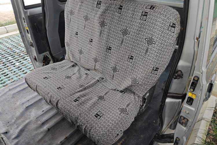 Used BAIC Weiwang 306 2016 1.2L Basic Version 7 Seats A12 China V Emission Standard
