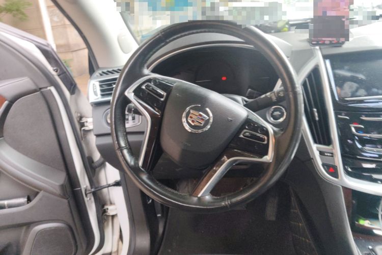 Used Cadillac SRX 2015 3.0L Elite Model Steering Wheel