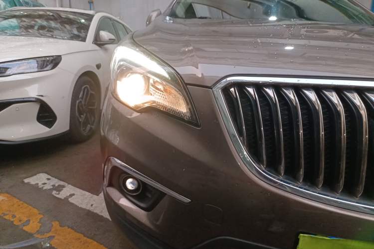 Used Buick Envision 2017 20T Two-Wheel Drive Elite Version