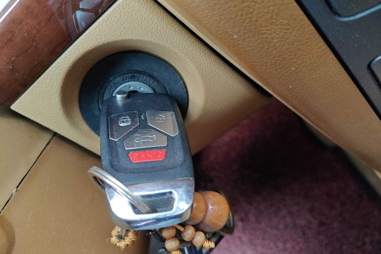 Used Huatai Boliger 2012 1.8T Manual Two-Wheel Drive Smart Edition
