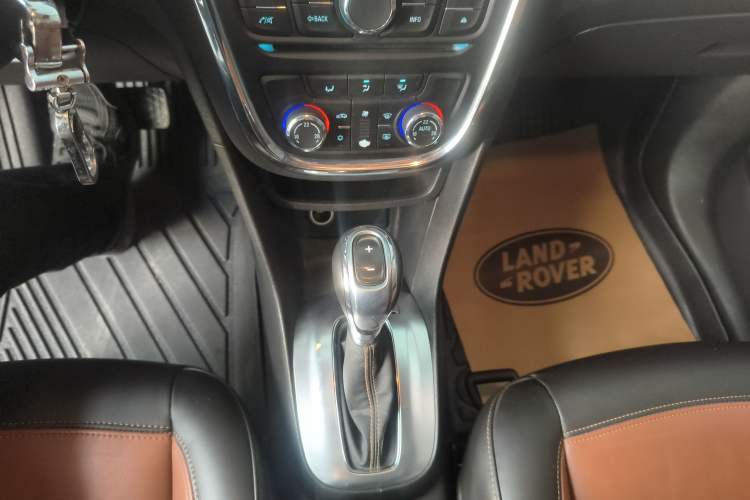 Used Buick Encore 2014 1.4T Automatic All-Wheel-Drive Flagship Edition