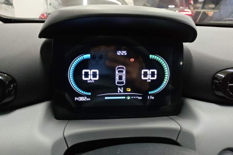 Used Leapmotor T03 2023 200 Lite Edition Instrument Cluster