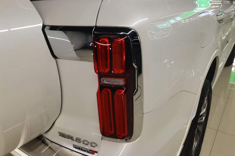 Used Tank 500 New Energy 2024 Hi4-T
