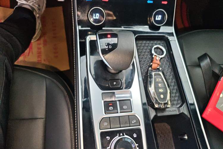 Used JETOUR X90 2022 Zilong 2.0T DCT Changsheng Edition 5-seater
