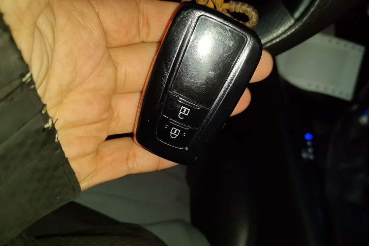 Used Toyota C-HR 2018 2.0L Leading with Sunroof China V Standard