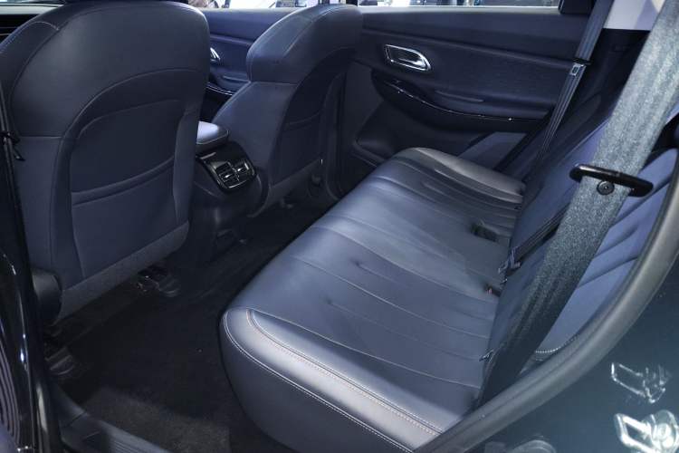 Used CHANGAN OSHAN X7 2020 1.5T Automatic Prestige Edition