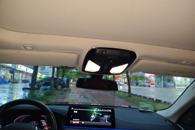 Used BMW 5 Series 2023 530Li Leading Edition Luxury Package Headliner