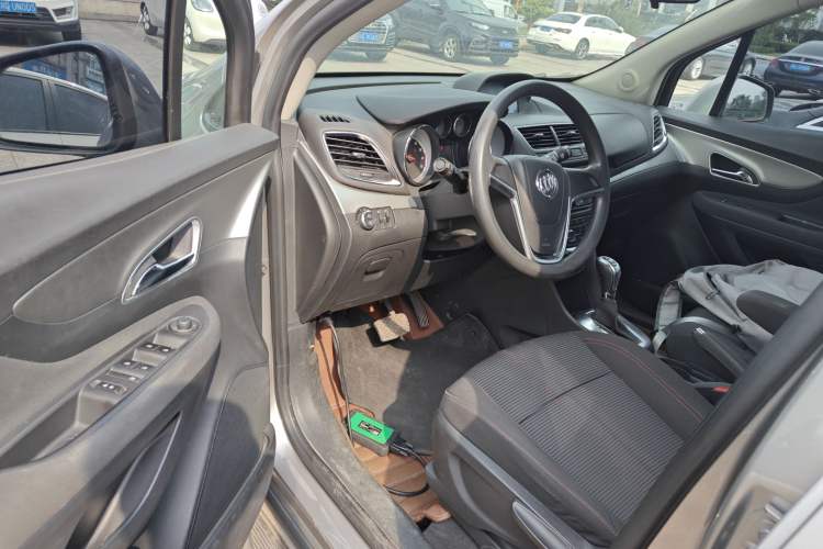 Used Buick Encore 2015 1.4T Automatic Two-Wheel Drive Urban Elite Version Driver Seat