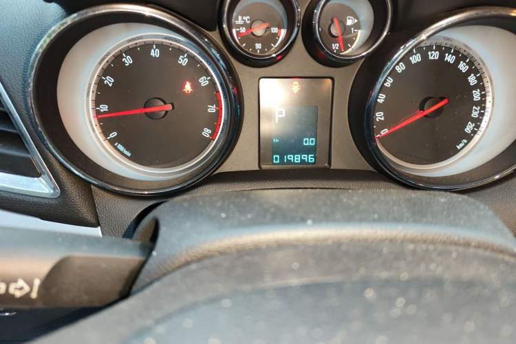 Used Buick Encore 2014 1.4T Automatic Two-Wheel Drive Urban Elite Model