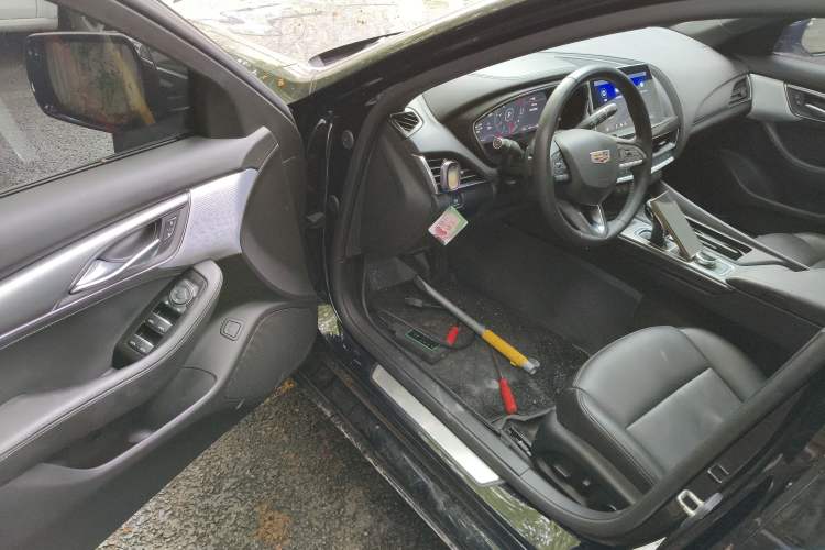 Used Cadillac CT5 2023 28T Luxury Edition (Standard Version) Driver Seat