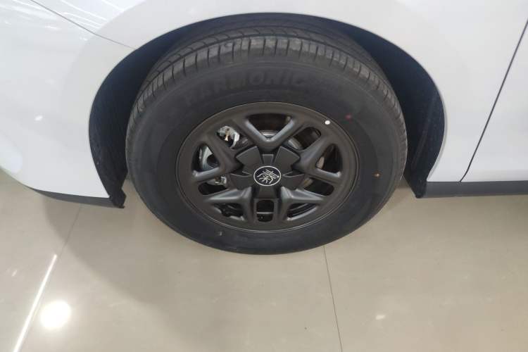 Used BYD Qin PLUS  Left Front Wheel Hub