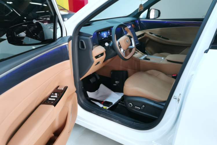 Used Geely Galaxy L7 2025 EM-i 115km Exploration+ Edition
