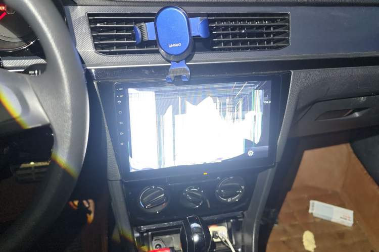 Used Volkswagen C-TREK 2017 1.6L Automatic Comfort Model Audio And AC Panel