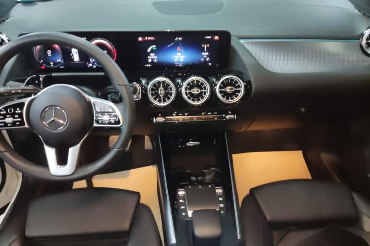 Used Mercedes-Benz GLA 2022 GLA 200 Gear Lever