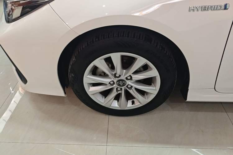 Used Toyota Corolla 2023 1.8L Smart Electric Hybrid Dual-Motor Elite Edition Left Front Wheel Hub