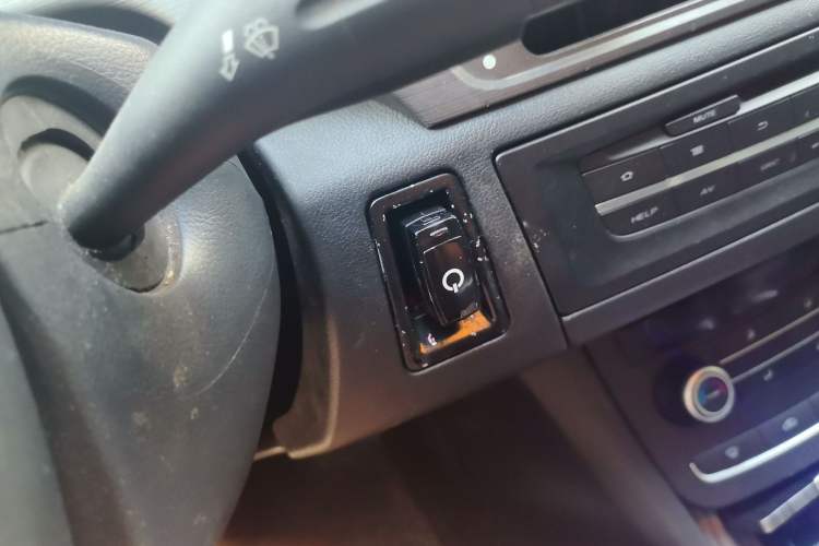 Used Roewe 550 2013 550S 1.8L Automatic Start-Zhen Edition