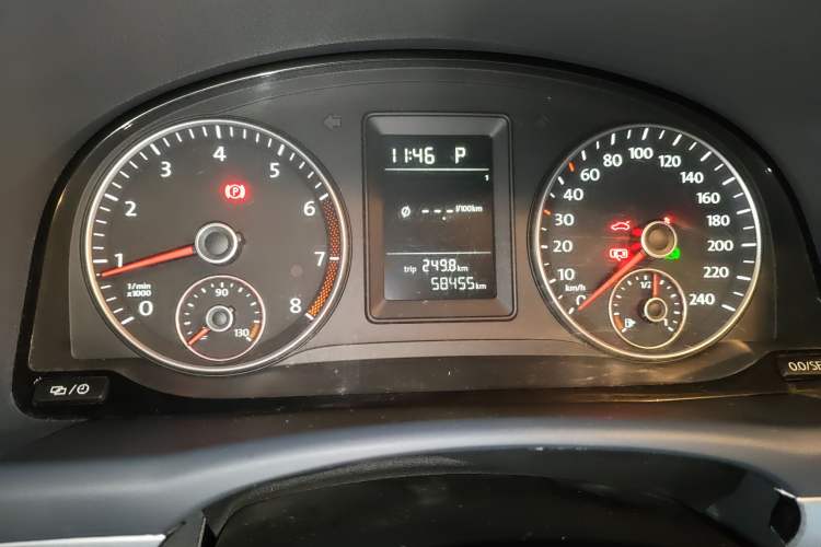 Used Volkswagen Touran 2015 1.4T DSG Comfort Edition 5 Seats
