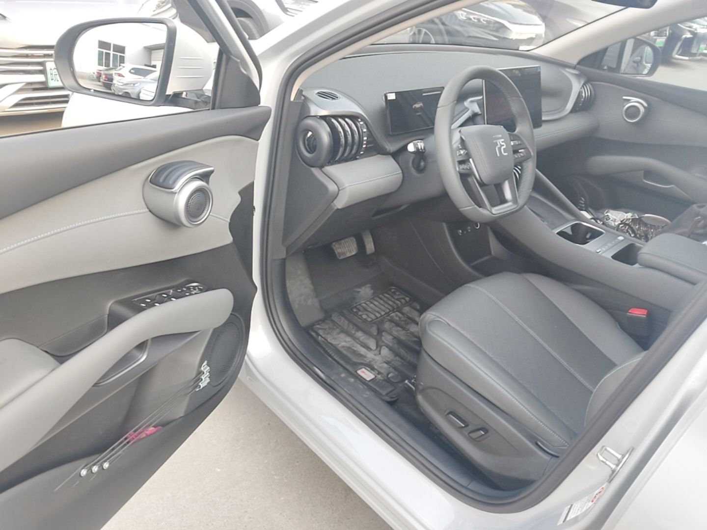 BYD Yuan PLUS 2025 Intelligent Driving Version 430 KM Beyond-Range Edition — снимка 18