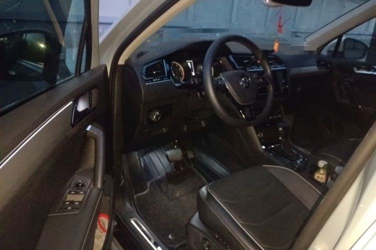 Used Volkswagen Tiguan L 2018 380TSI Automatic All-Wheel Drive Flagship Edition Driver Seat