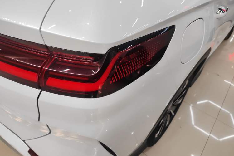 Used BYD Song PLUS New Energy 2025 DM-i 112KM Prestige Model Right Rear Taillight