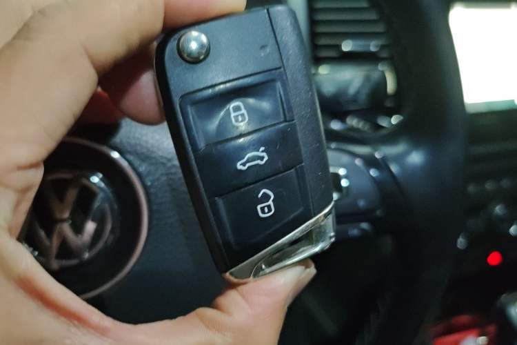 Used Volkswagen Teramont 2020 330TSI Two-Wheel-Drive Luxury Edition China VI Standard