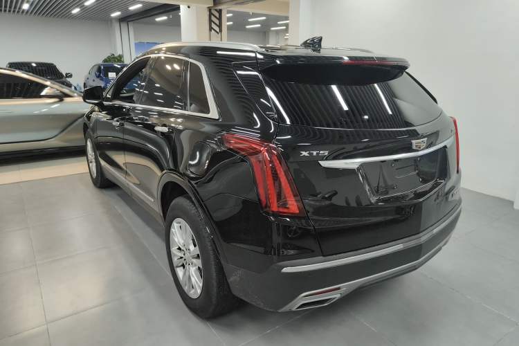 Used Cadillac XT5 2022 2.0T Two-Wheel Drive Luxury Version
